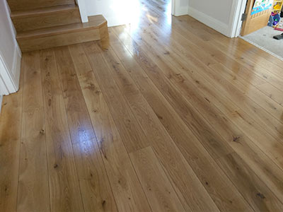 Hardwood floor fitting in Seven Sisters