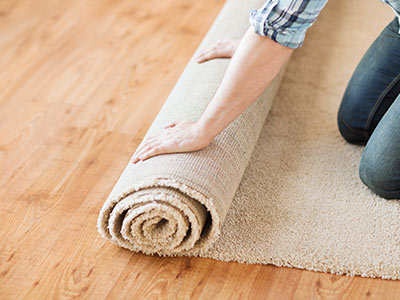 Rug For Your Hardwood Floor, How To Lay Carpet On Hardwood Floor